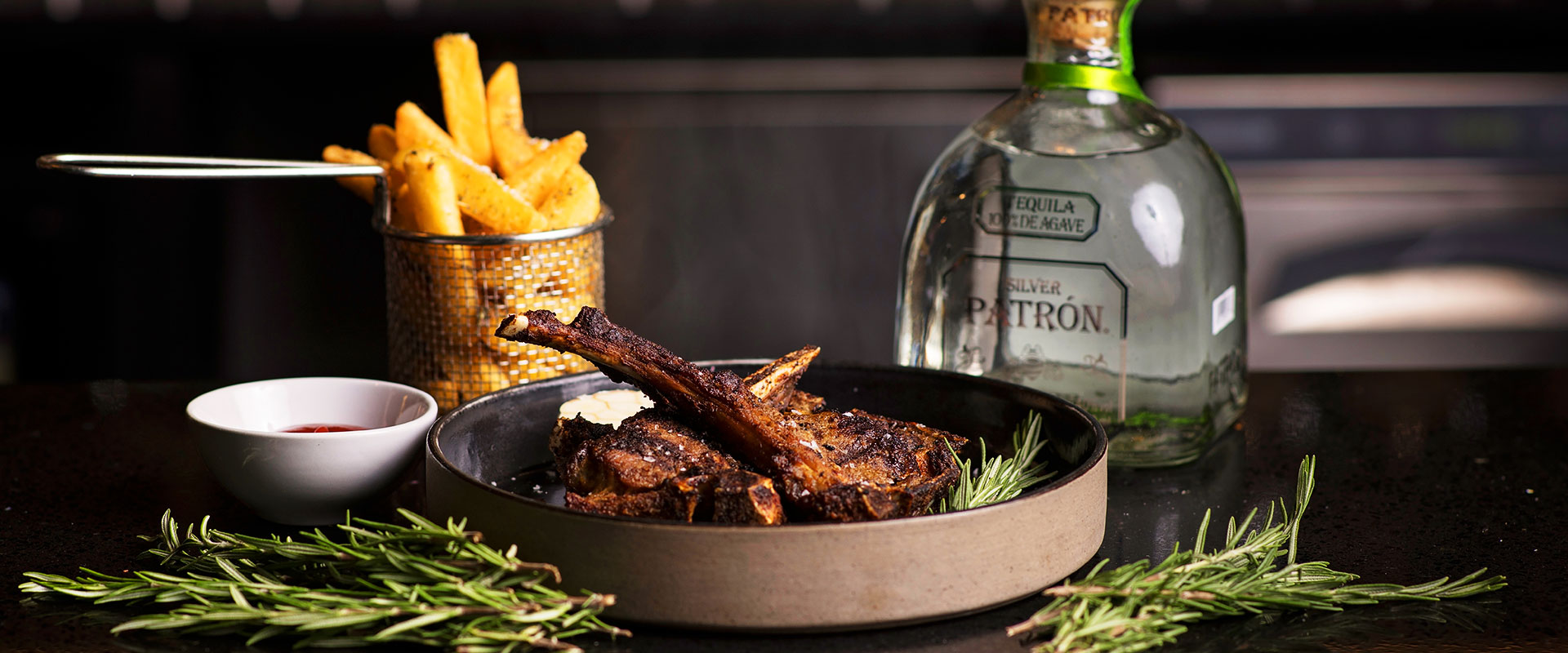 Banana Island Lounge Banana Island Lounge